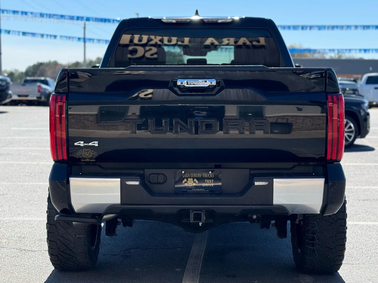 Toyota Tundra Limited CrewMax 4WD 2022