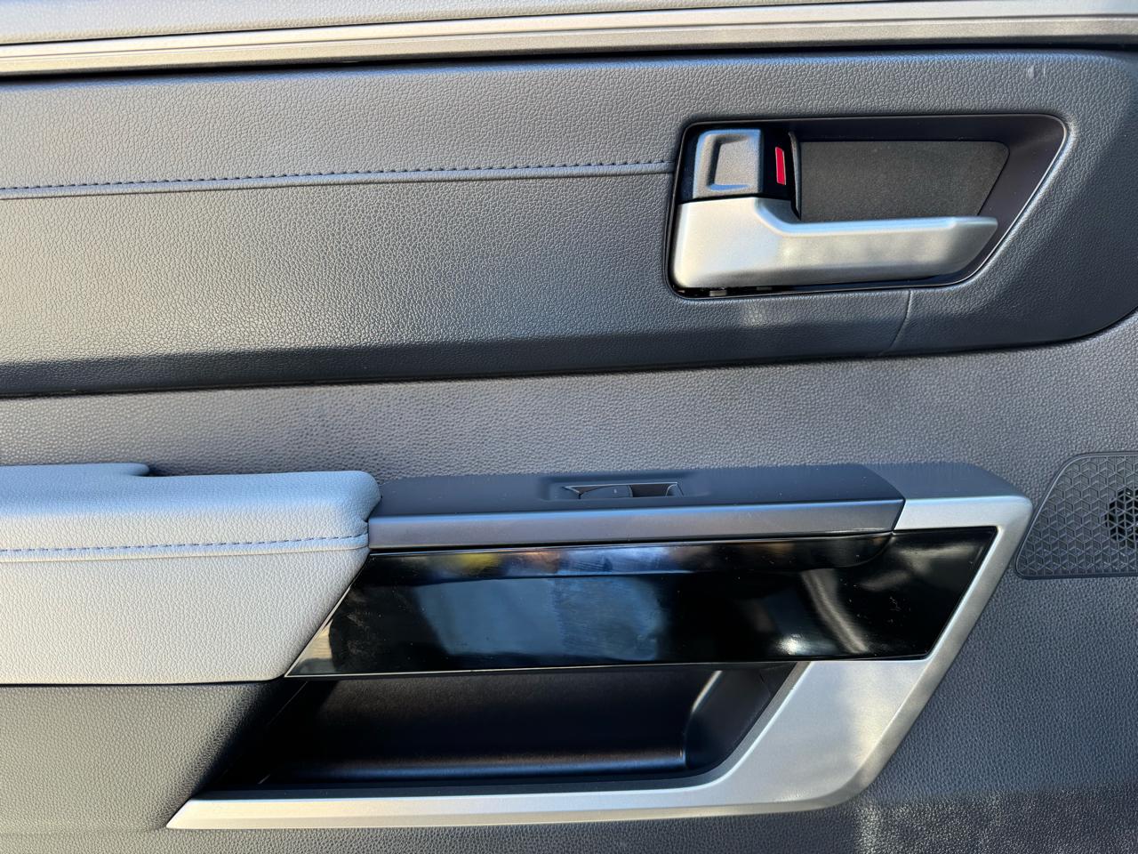 Toyota Tundra Limited CrewMax 4WD 2022