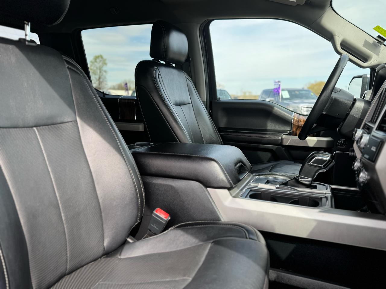 Ford F-150 Lariat SuperCrew 5.5-ft. Bed 4WD 2020