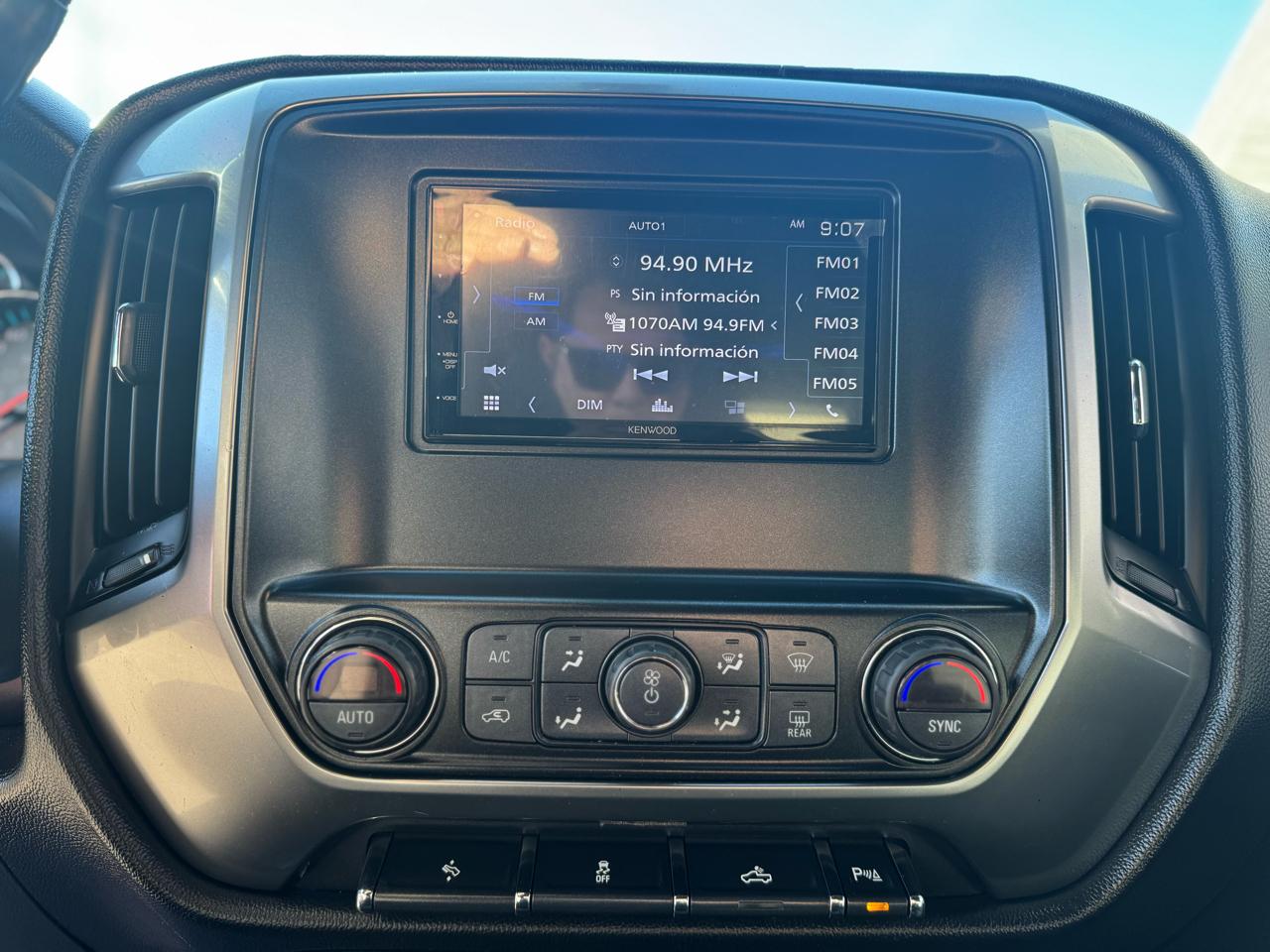 Chevrolet Silverado 1500 2WD Crew Cab 157" LT 2018