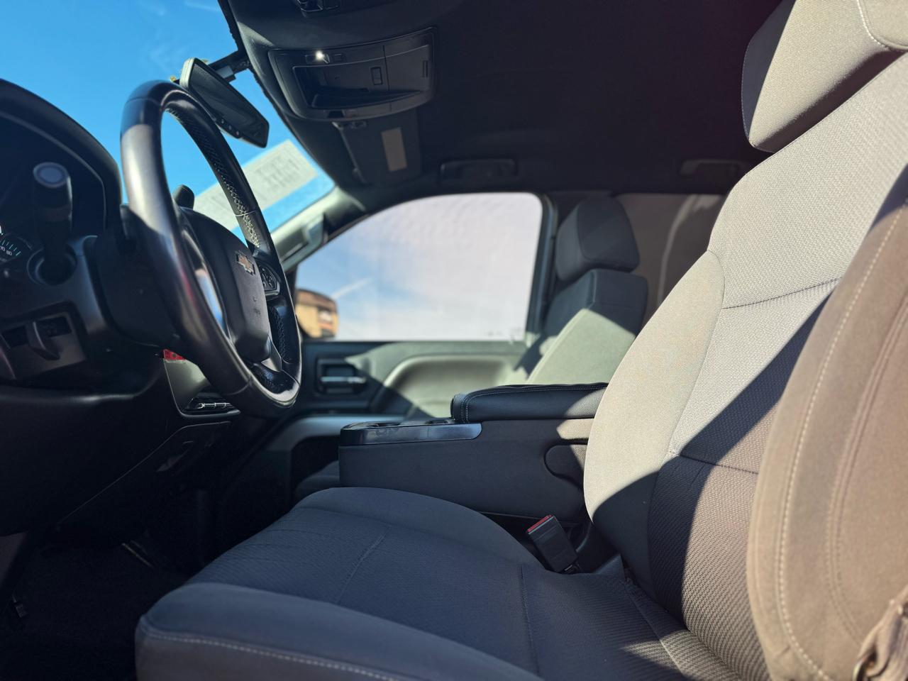 Chevrolet Silverado 1500 2WD Crew Cab 157" LT 2018