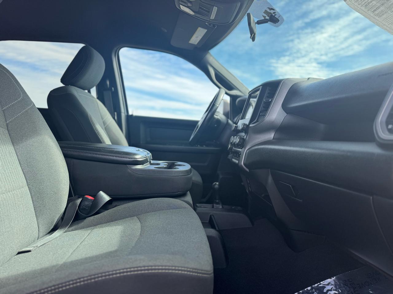 RAM 2500 Tradesman Crew Cab SWB 4WD 2021