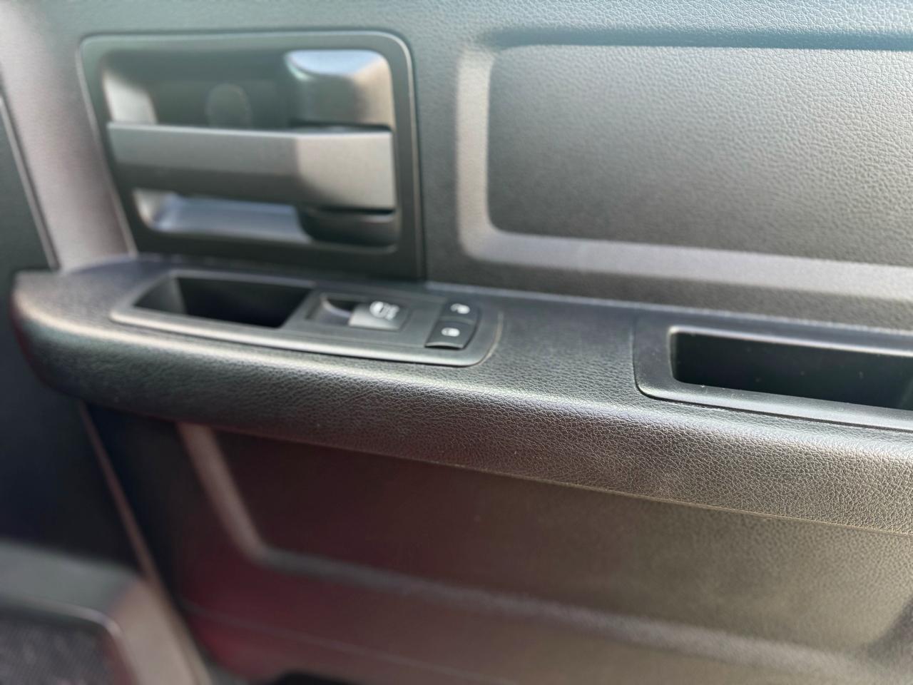 RAM 2500 Tradesman Crew Cab SWB 4WD 2021