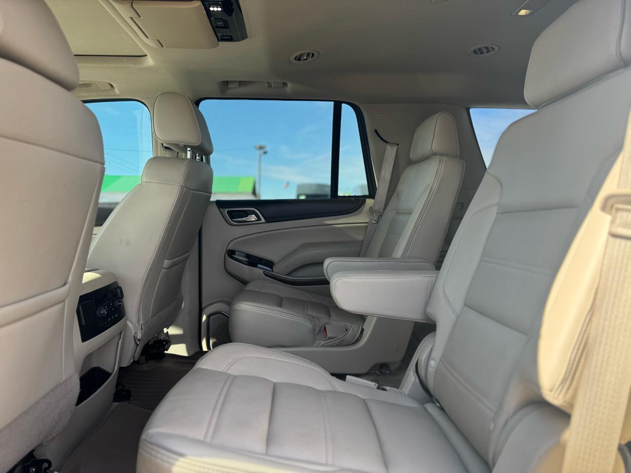 GMC Yukon Denali 4WD 2018