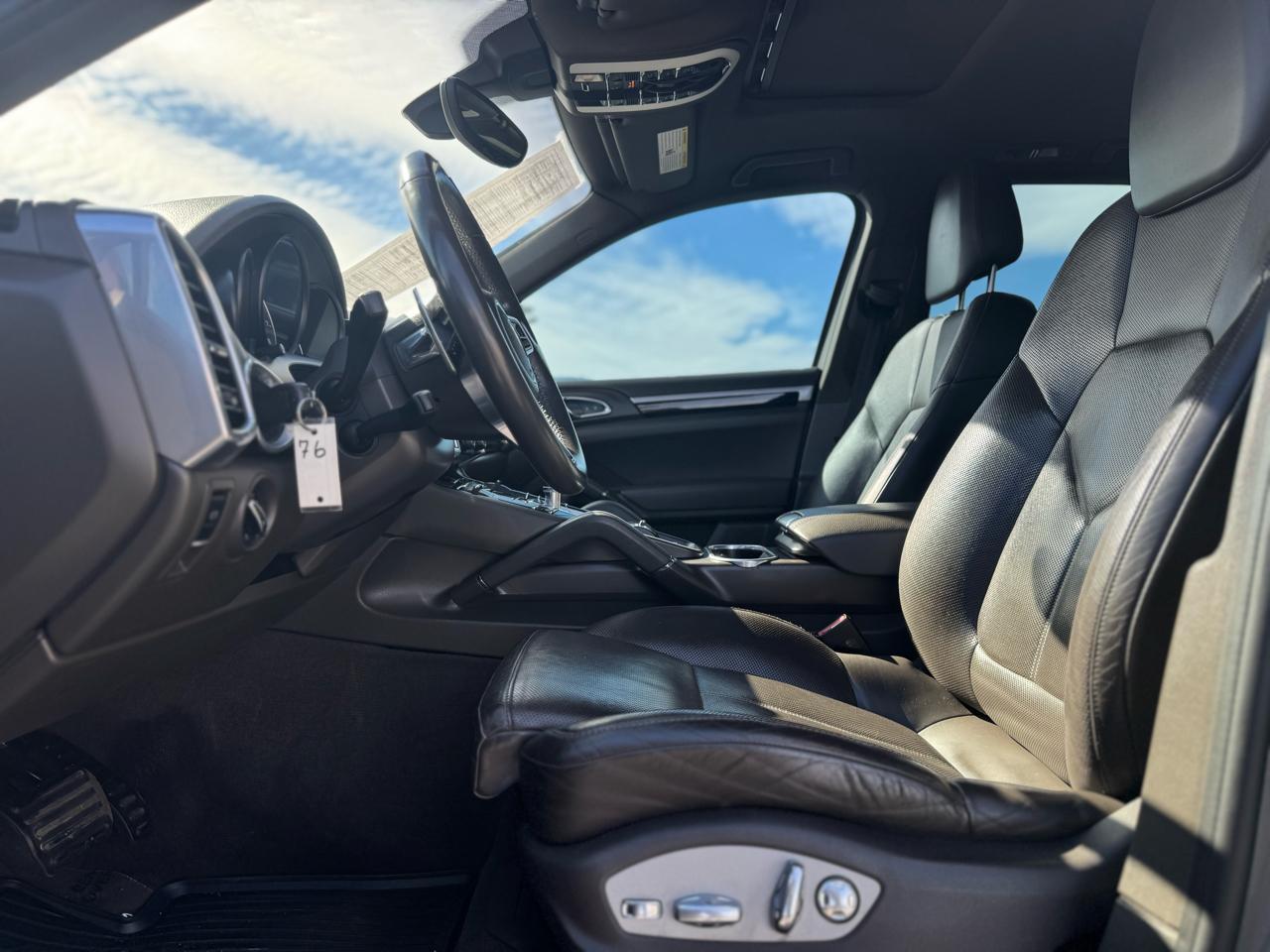 Porsche Cayenne Base 2016