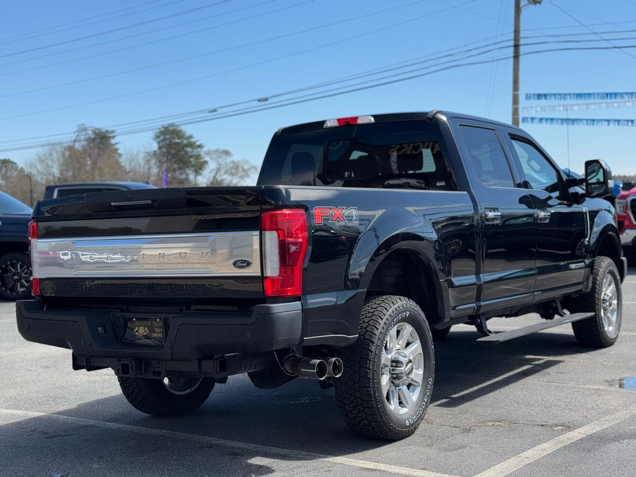 Ford F-350 SD Platinum Crew Cab 4WD 2017