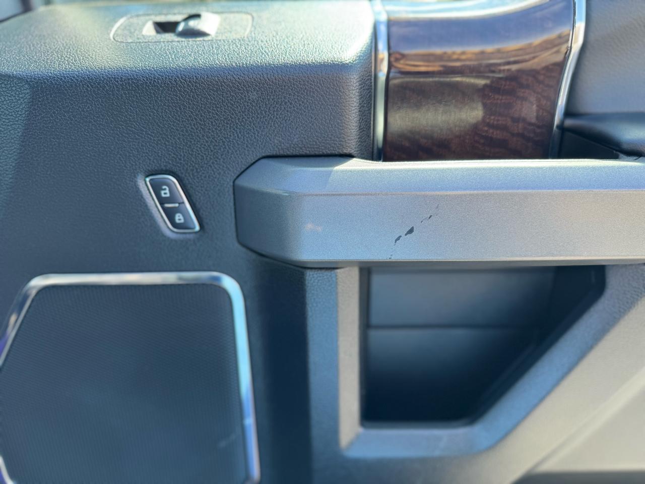 Ford F-350 SD Platinum Crew Cab 4WD 2017