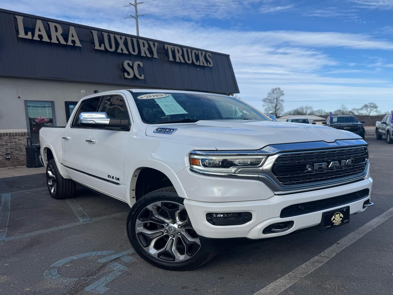RAM 1500 4WD Crew Cab 149" Limited 2019