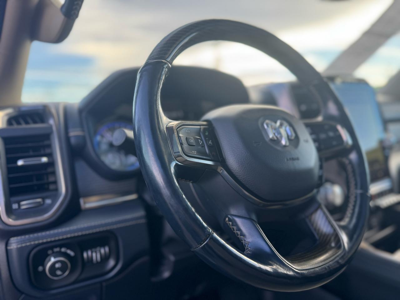 RAM 1500 4WD Crew Cab 149" Limited 2019