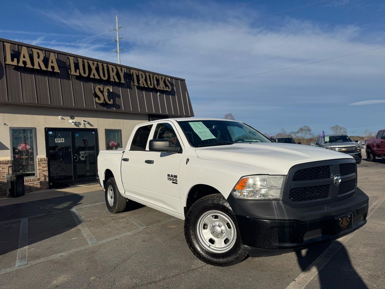 RAM 1500 Classic Tradesman Crew Cab SWB 4WD 2019