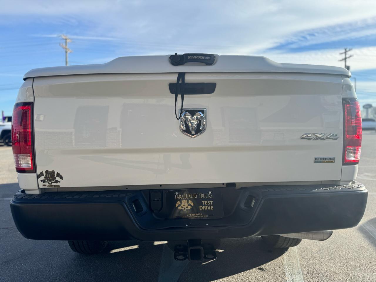 RAM 1500 Classic Tradesman Crew Cab SWB 4WD 2019