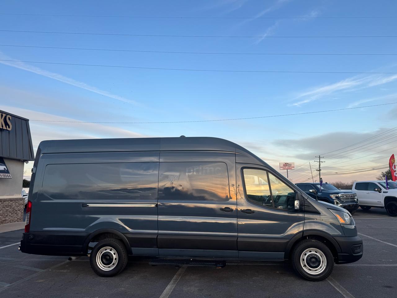 Ford Transit 250 Van High Roof w/Sliding Pass. 148-in. WB EL 2020
