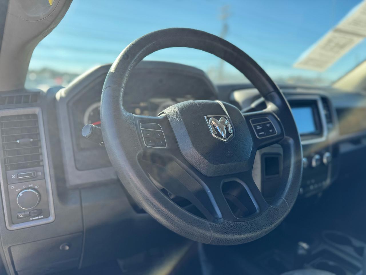 RAM 2500 ST Crew Cab LWB 4WD 2015