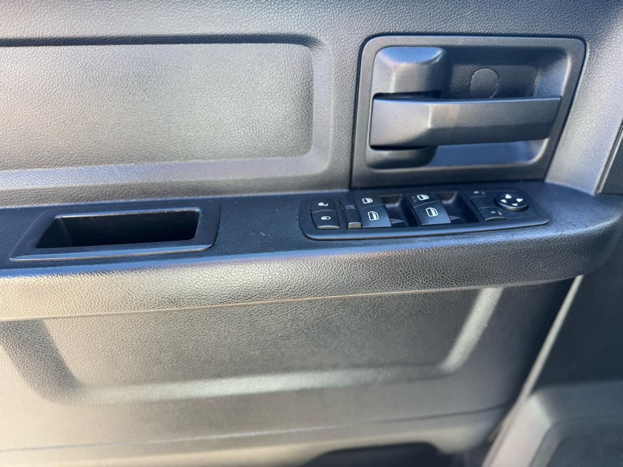 RAM 2500 ST Crew Cab LWB 4WD 2015