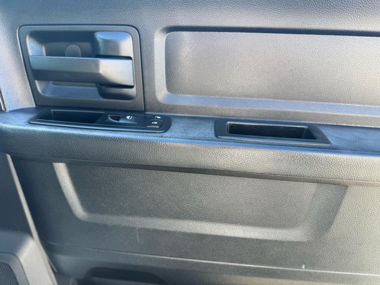 RAM 2500 ST Crew Cab LWB 4WD 2015