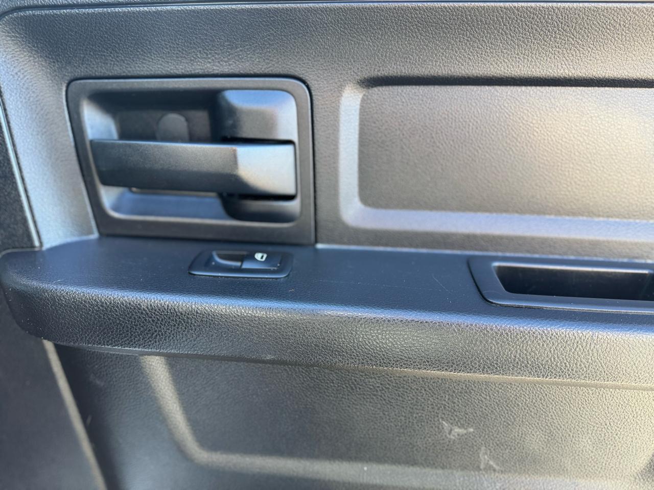 RAM 2500 ST Crew Cab LWB 4WD 2015