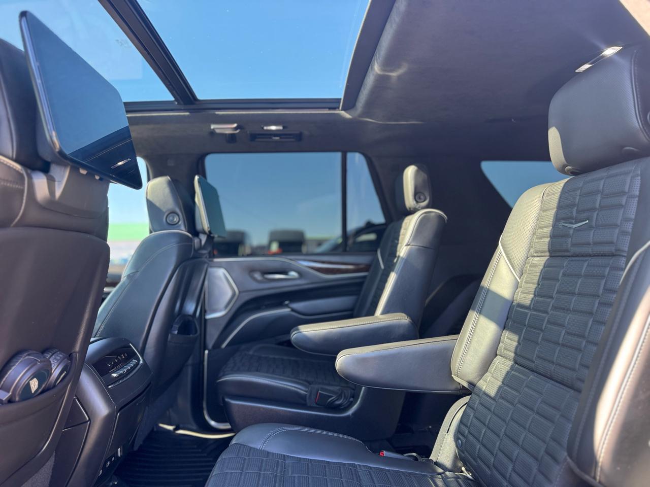 Cadillac Escalade Sport Platinum AWD 2022