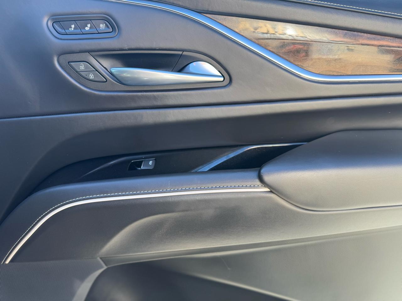 Cadillac Escalade Sport Platinum AWD 2022