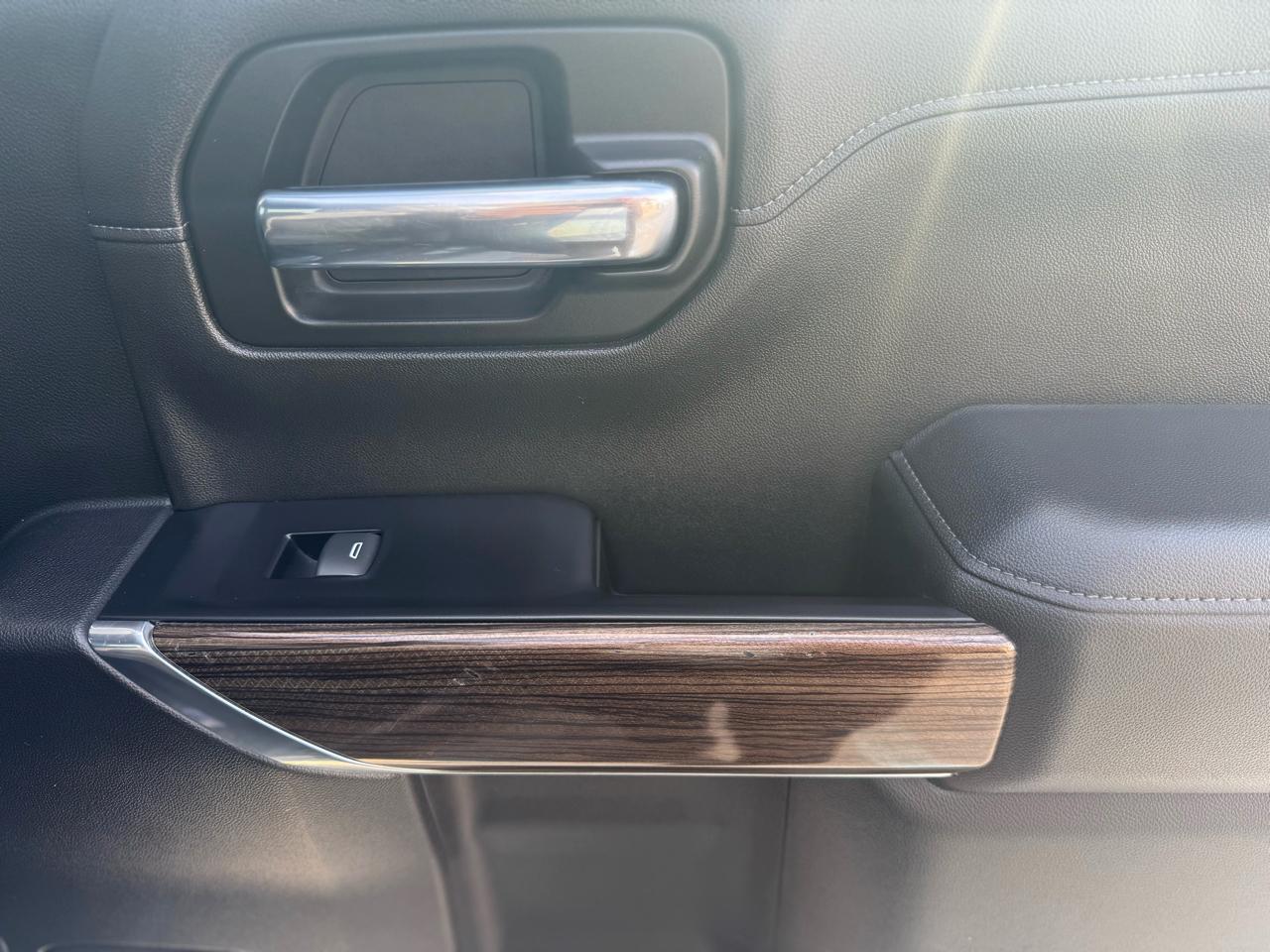 Chevrolet Silverado 1500 RST Crew Cab 4WD 2019