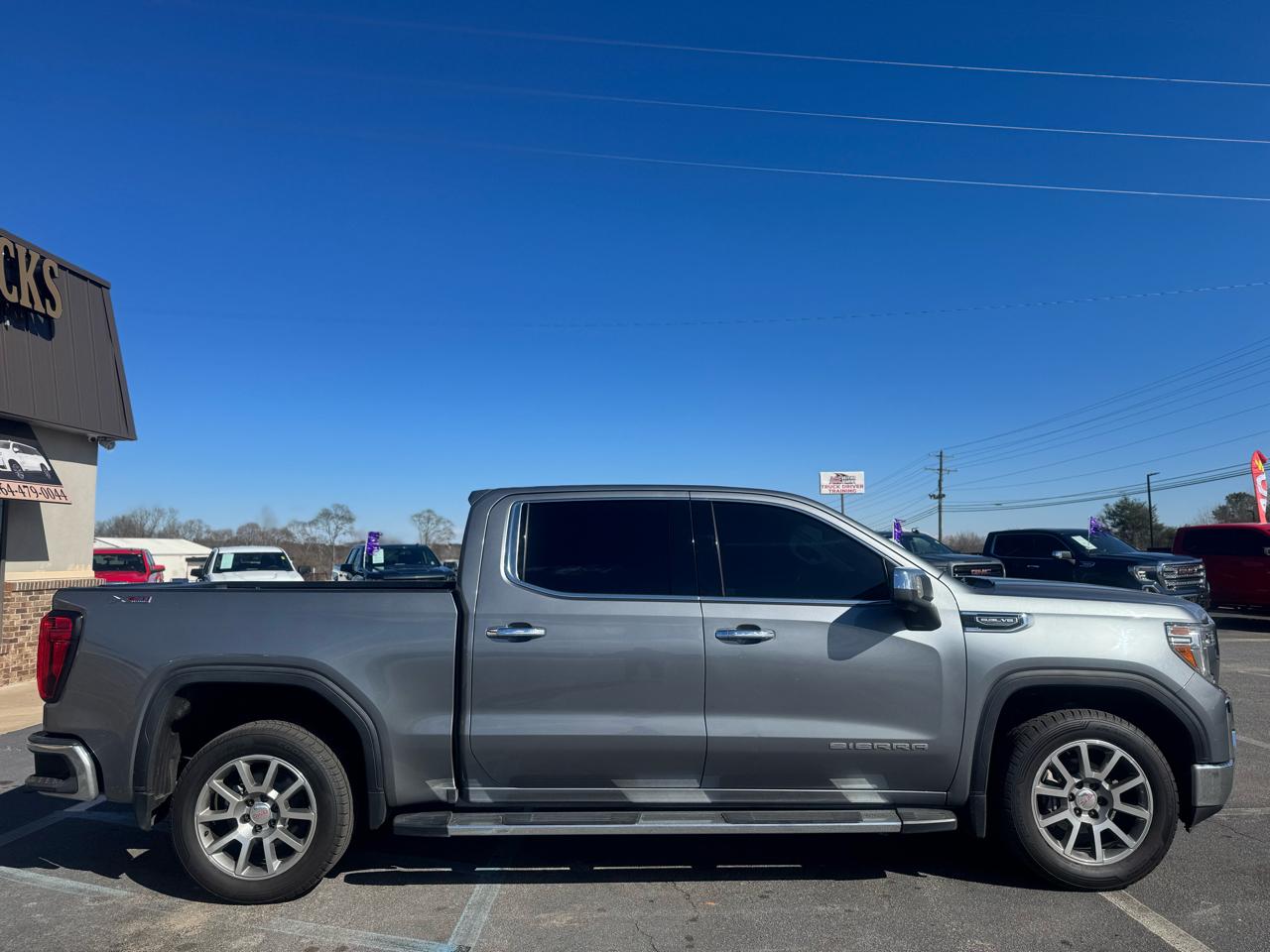 GMC Sierra 1500 4WD Crew Cab 143.5" 2020