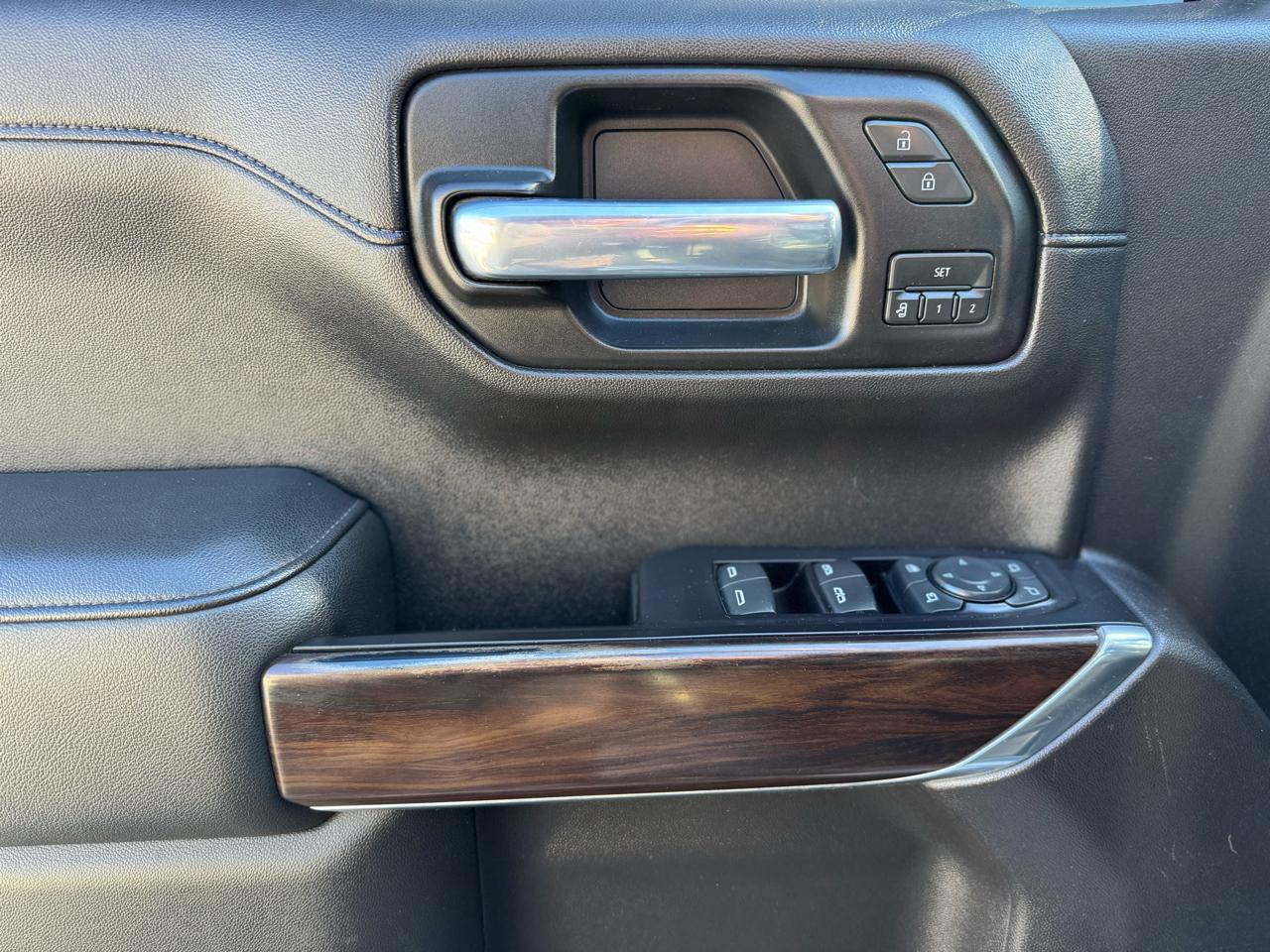 GMC Sierra 1500 4WD Crew Cab 143.5" 2020