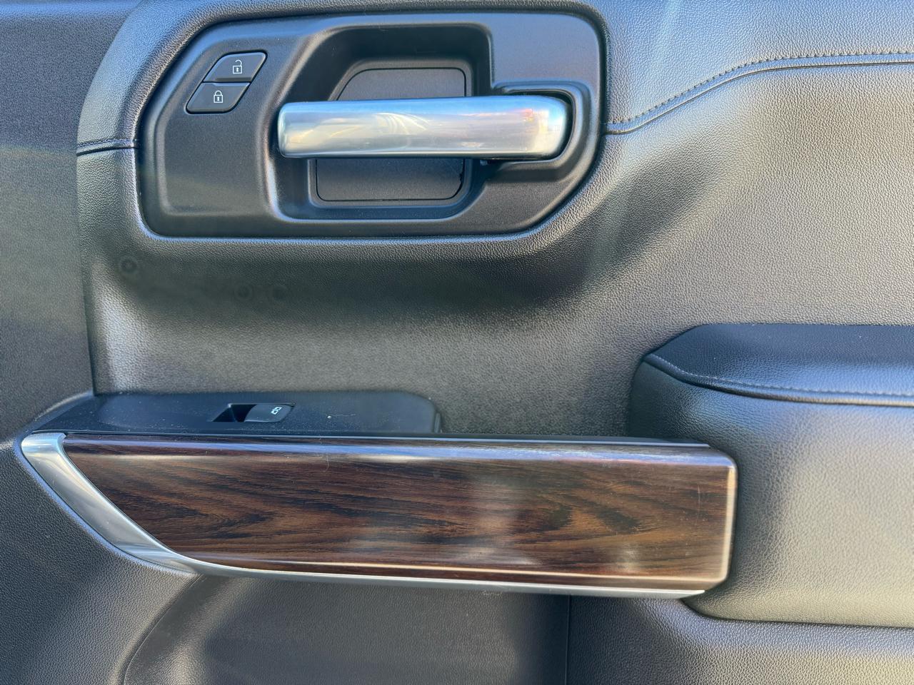 GMC Sierra 1500 4WD Crew Cab 143.5" 2020