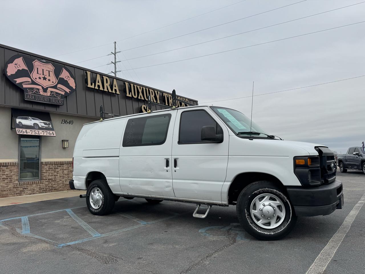 Ford Econoline E-350 Super Duty 2010