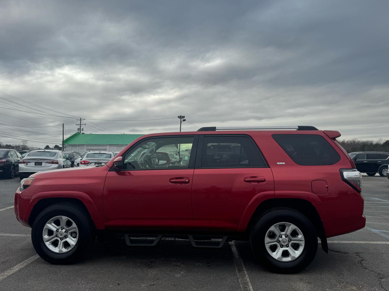 Toyota 4Runner SR5 2WD 2020
