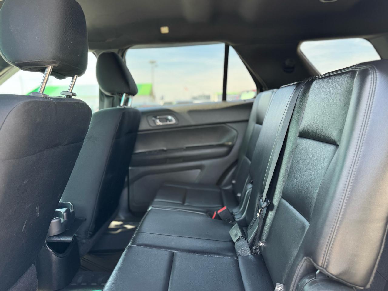 Ford Explorer Police 4WD 2015