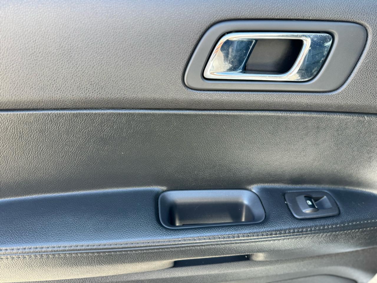 Ford Explorer Police 4WD 2015