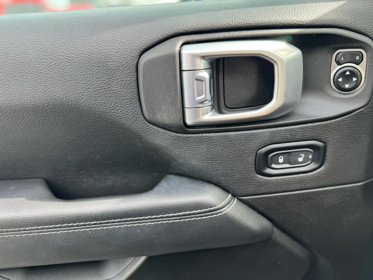 Jeep Wrangler Unlimited Sahara 2022