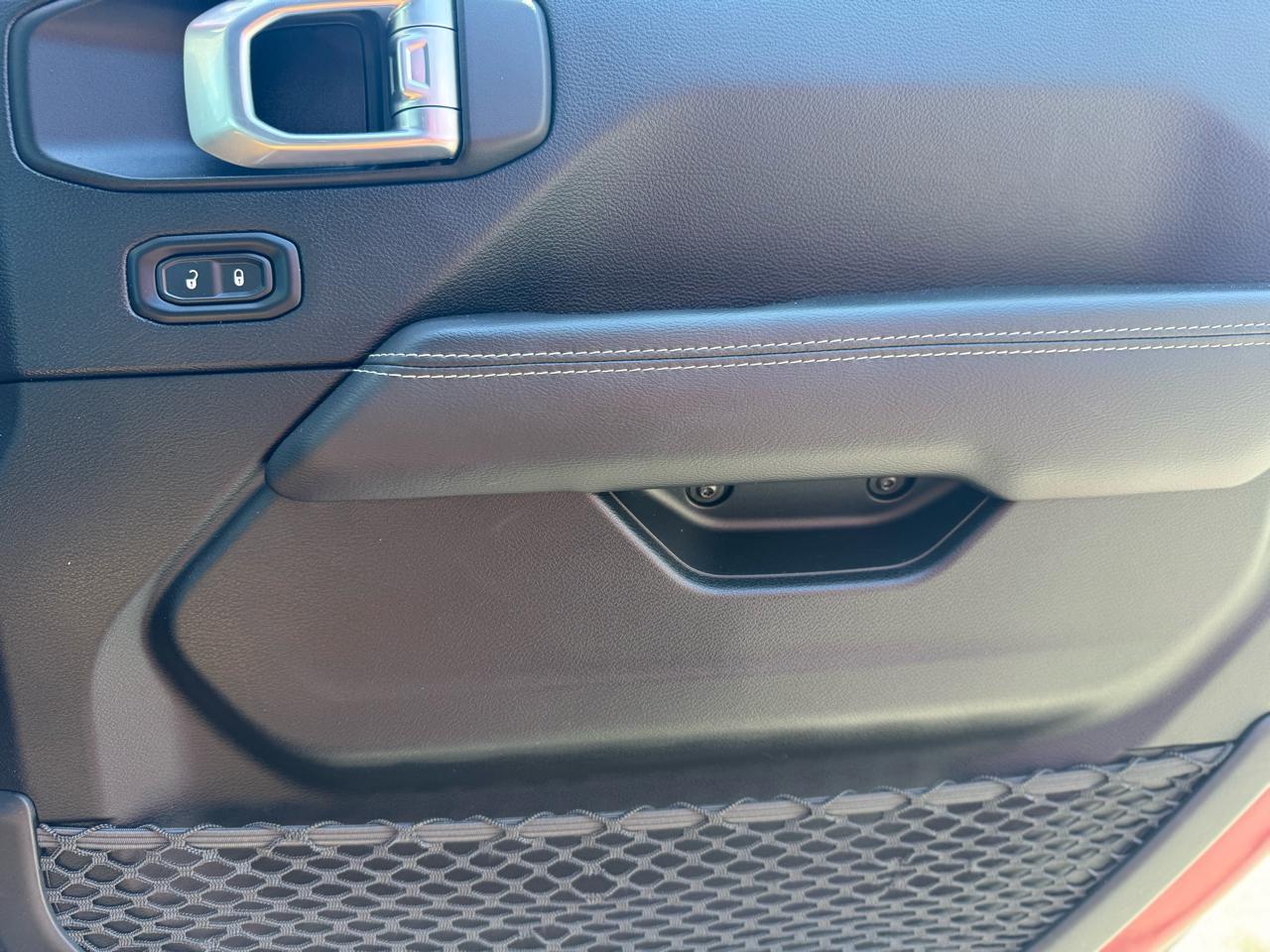 Jeep Wrangler Unlimited Sahara 2022