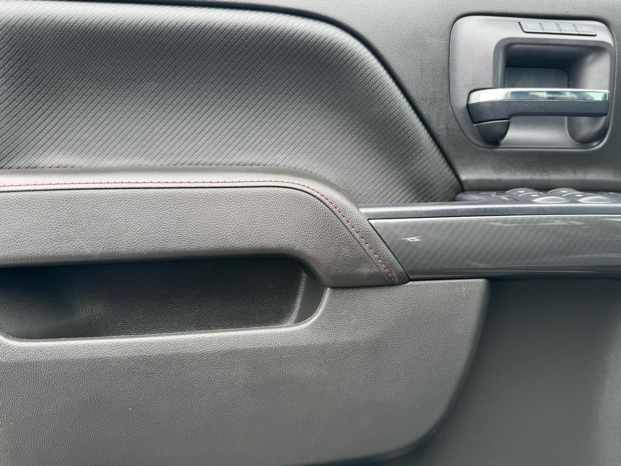 GMC Sierra 1500 4WD Crew Cab 143.5" 2017