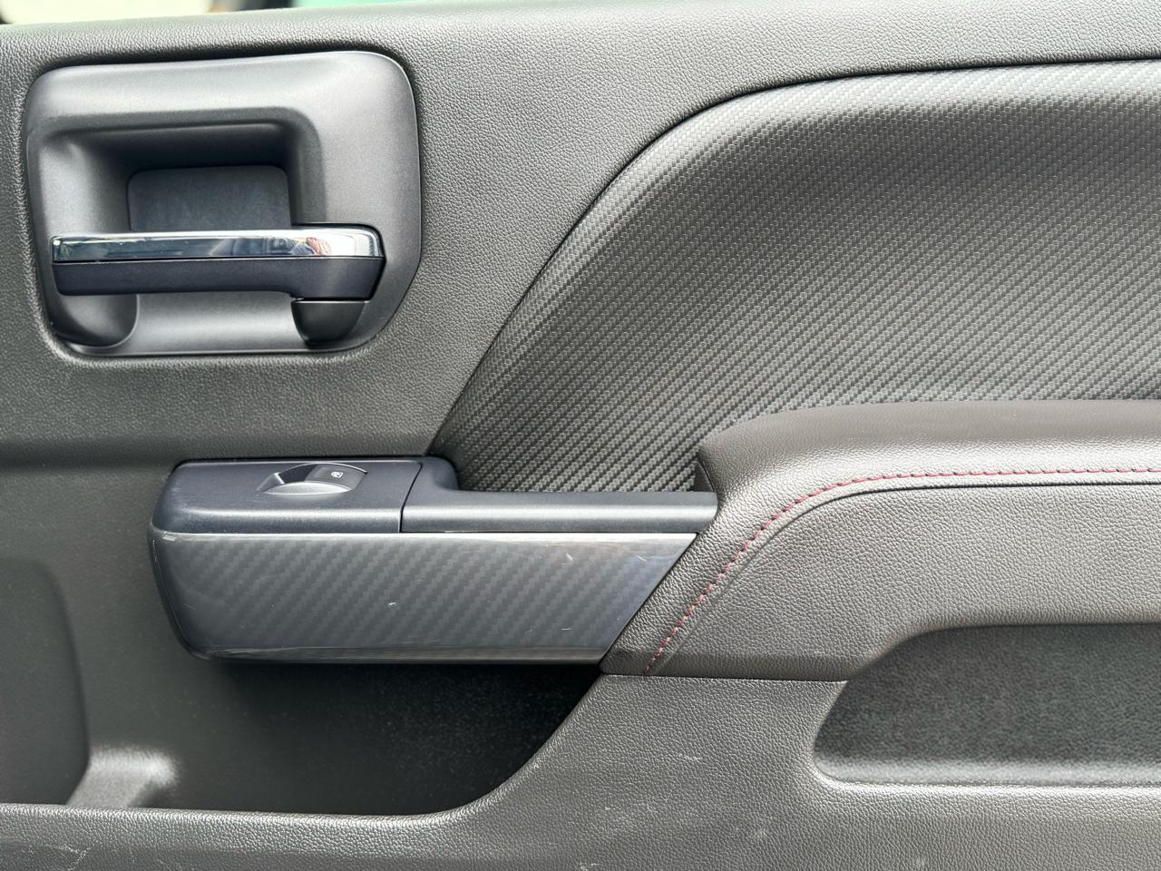 GMC Sierra 1500 4WD Crew Cab 143.5" 2017