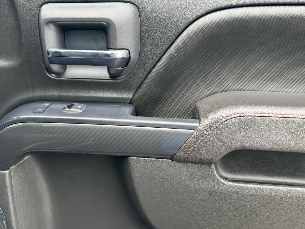 GMC Sierra 1500 4WD Crew Cab 143.5" 2017