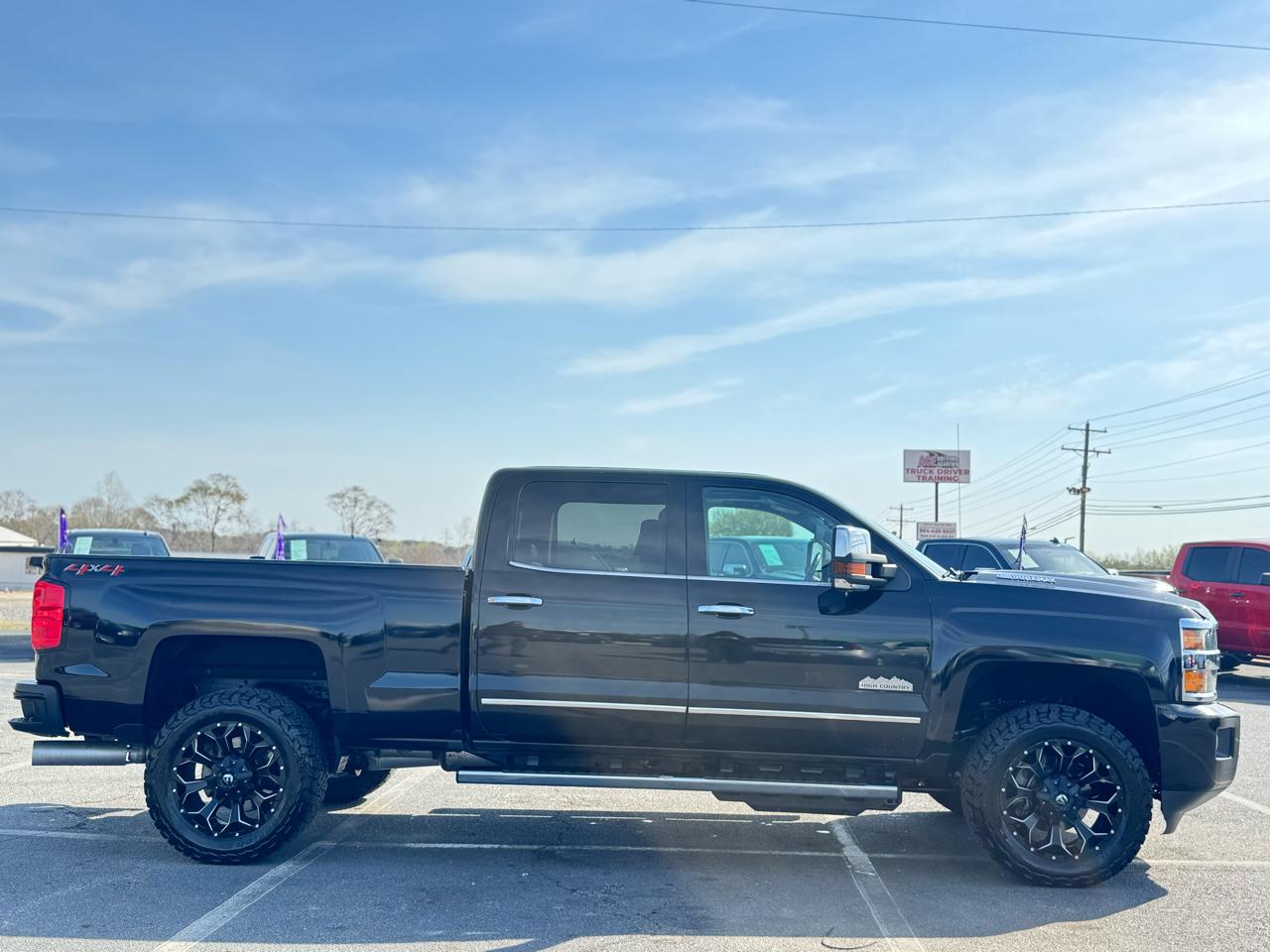 Chevrolet Silverado 2500HD High Country Crew Cab Short Box 4WD 2019