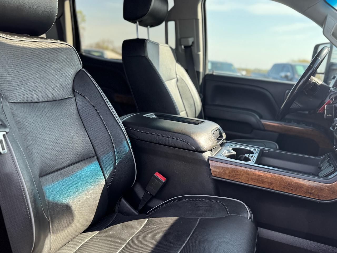 Chevrolet Silverado 2500HD High Country Crew Cab Short Box 4WD 2019