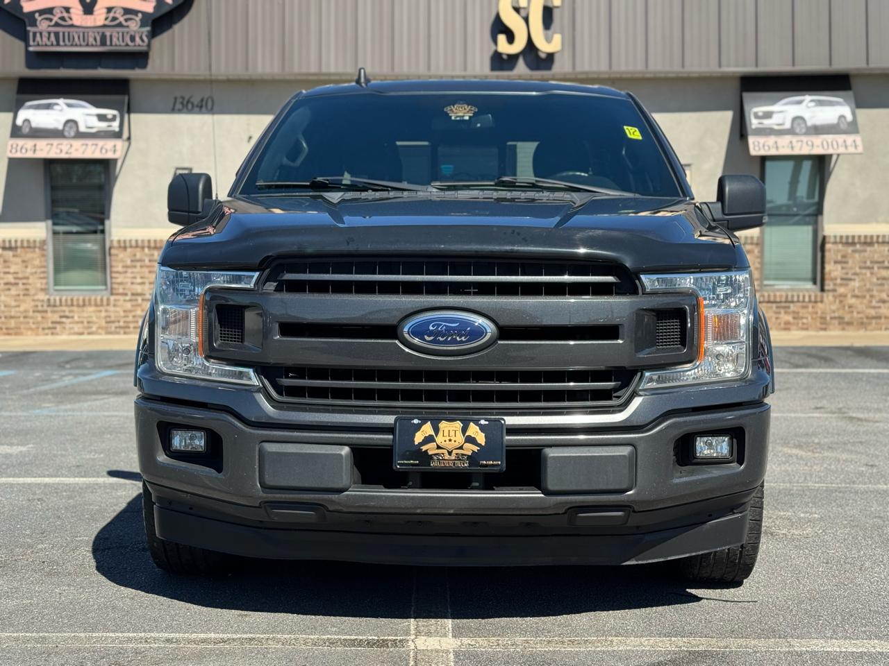 Ford F-150 2WD Reg Cab 145" XLT w/HD Payload Pkg 2020