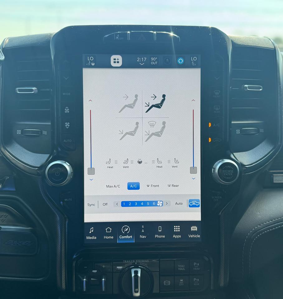 RAM 2500 Limited Mega Cab 4WD 2023