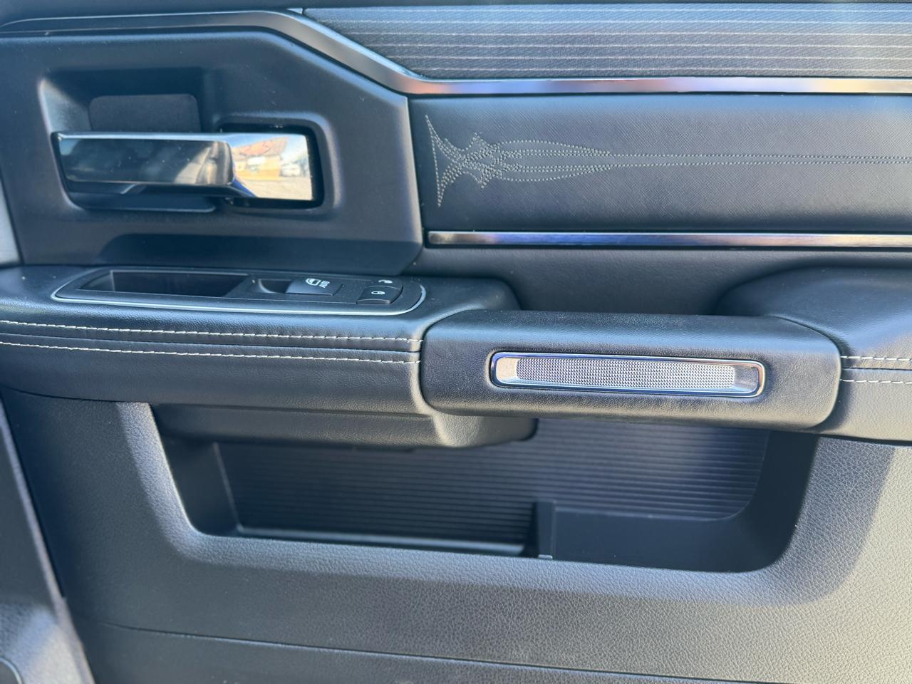 RAM 2500 Limited Mega Cab 4WD 2023