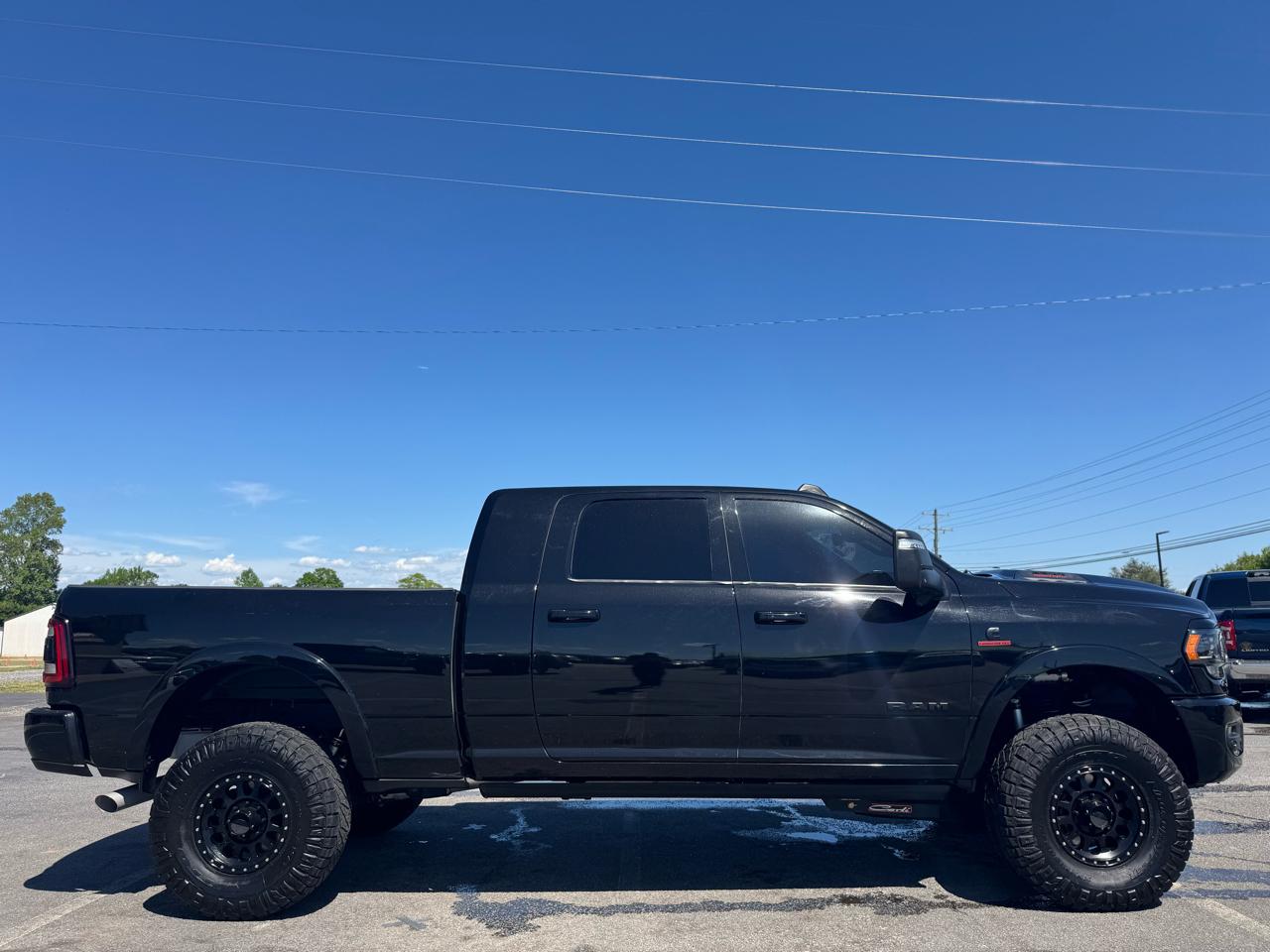 RAM 2500 Limited Mega Cab 4WD 2023