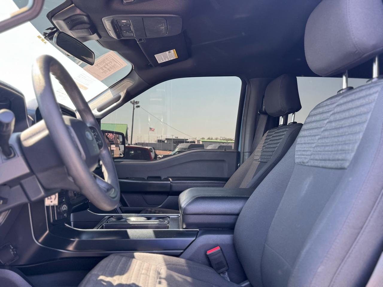 Ford F-150 4WD SuperCab 145" STX 2023