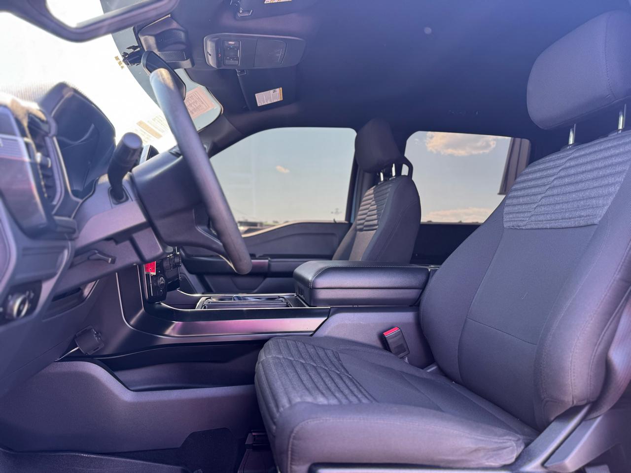 Ford F-150 4WD SuperCab 145" STX 2023