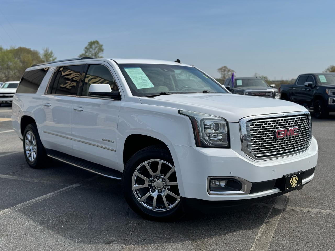 GMC Yukon Denali XL 4WD 2015