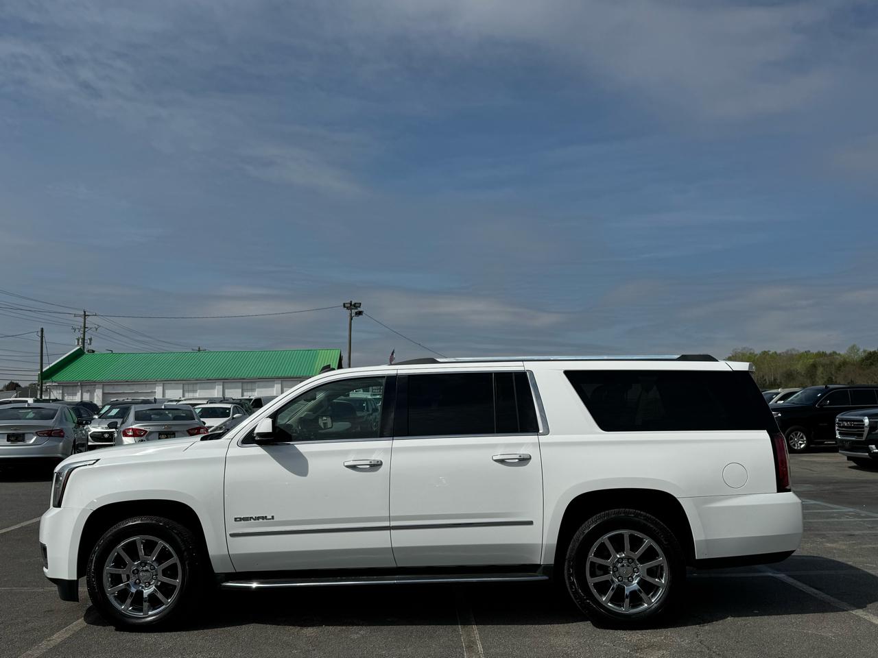 GMC Yukon Denali XL 4WD 2015