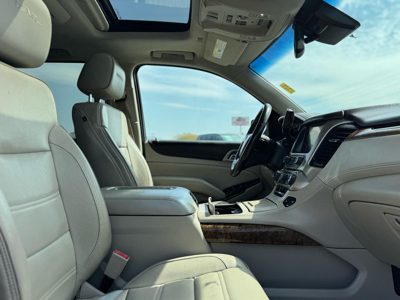 GMC Yukon Denali XL 4WD 2015