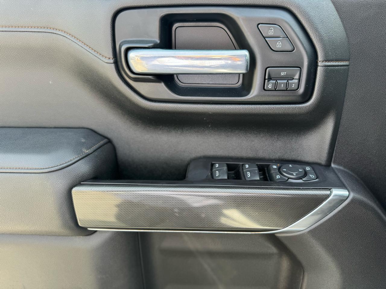 GMC Sierra 1500 AT4 Crew Cab Short Box 4WD 2021