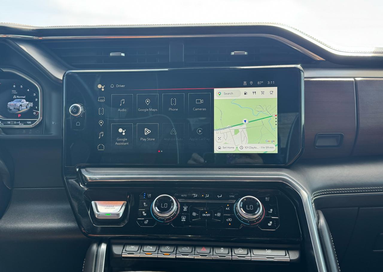 GMC Sierra 1500 Denali Ultimate Crew Cab 4WD 2024