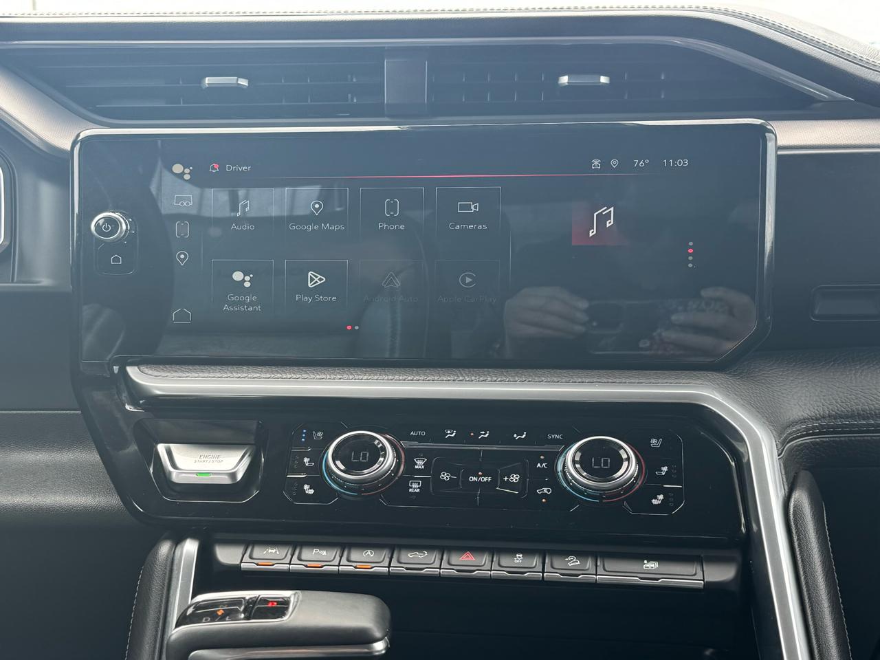 GMC Sierra 1500 Denali Crew Cab Short Box 4WD 2023