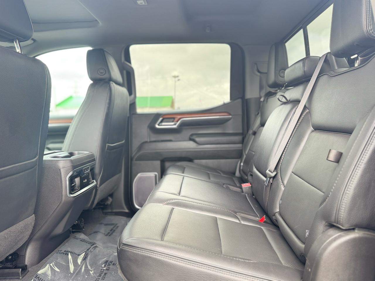 GMC Sierra 1500 Denali Crew Cab Short Box 4WD 2023